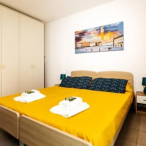 https://casa-rr-10-a-piedi-da-piazza-del-campo.it-tuscanyhotel.com