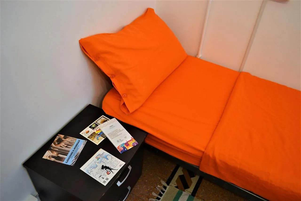 Via Zara Hostel Palermo Italy