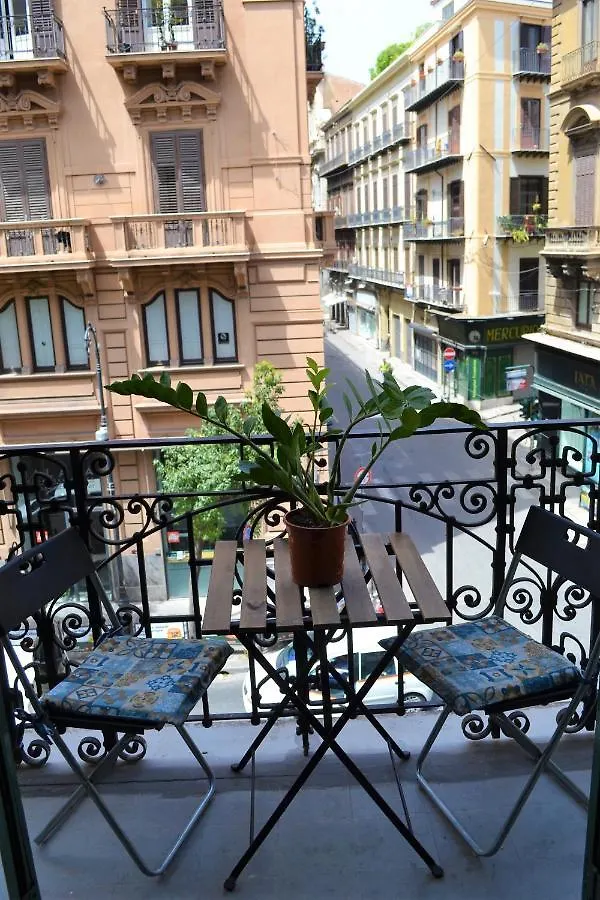 Via Zara Hostel Palermo