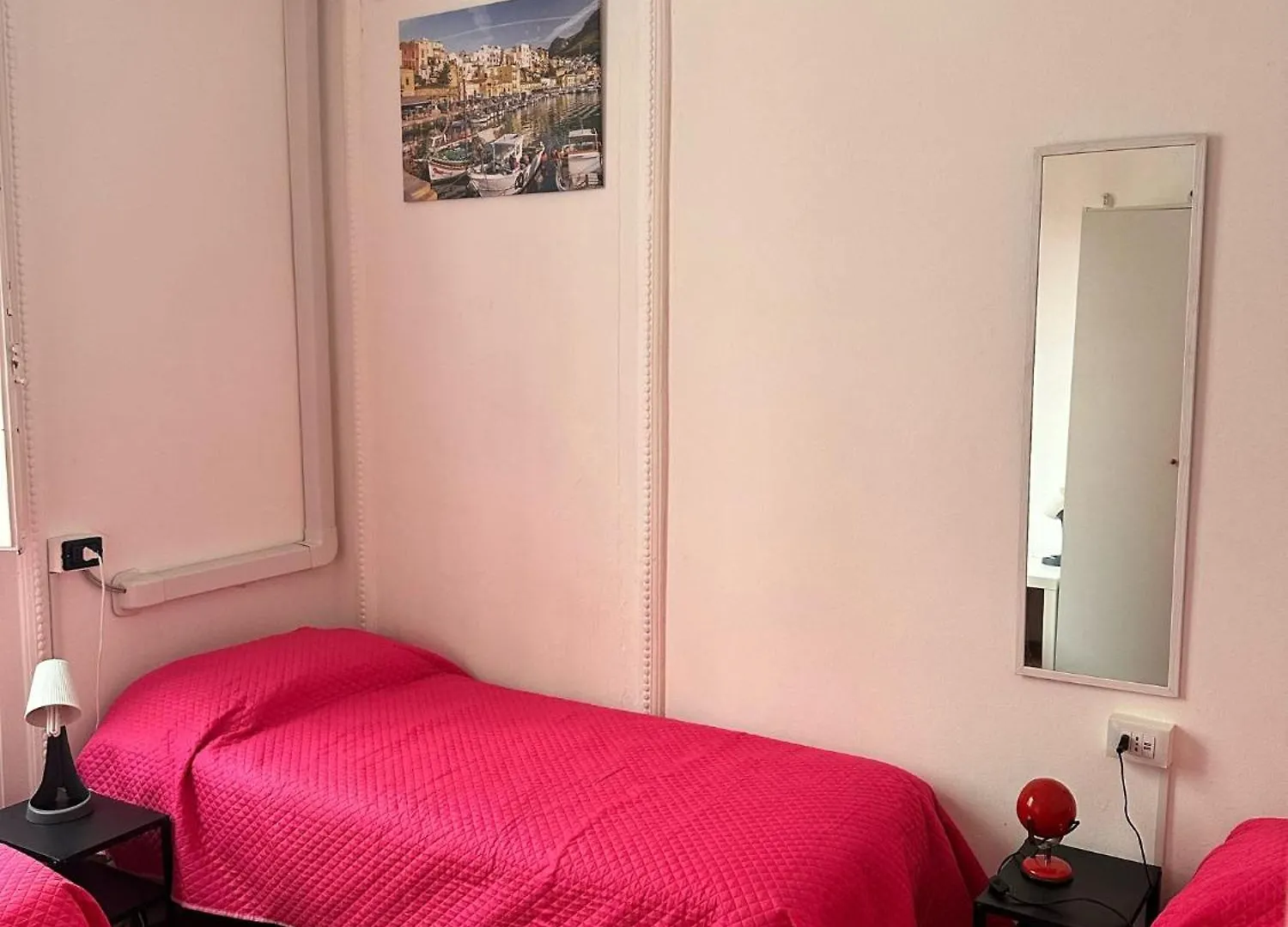 Hostal Albergue Via Zara Palermo